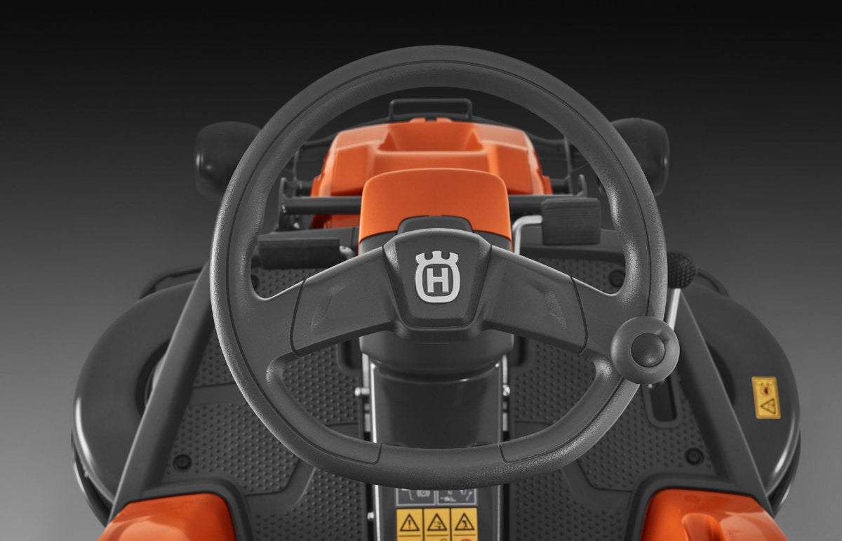Husqvarna R 216T AWD professionele frontmaaier – basismachine zonder maaidek – afbeelding 6