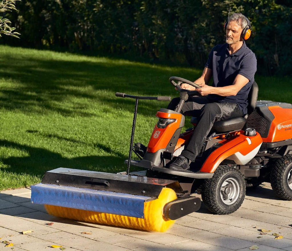 Husqvarna R 316TX professionele frontmaaier – basismachine zonder maaidek – afbeelding 16