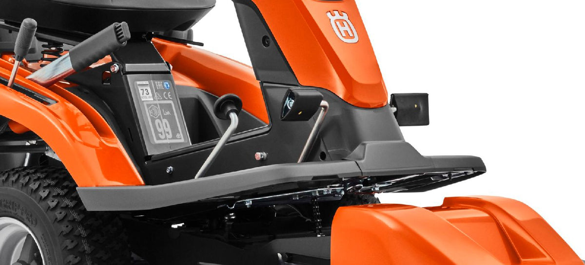 Husqvarna R 320X AWD professionele frontmaaier – basismachine zonder maaidek – afbeelding 6