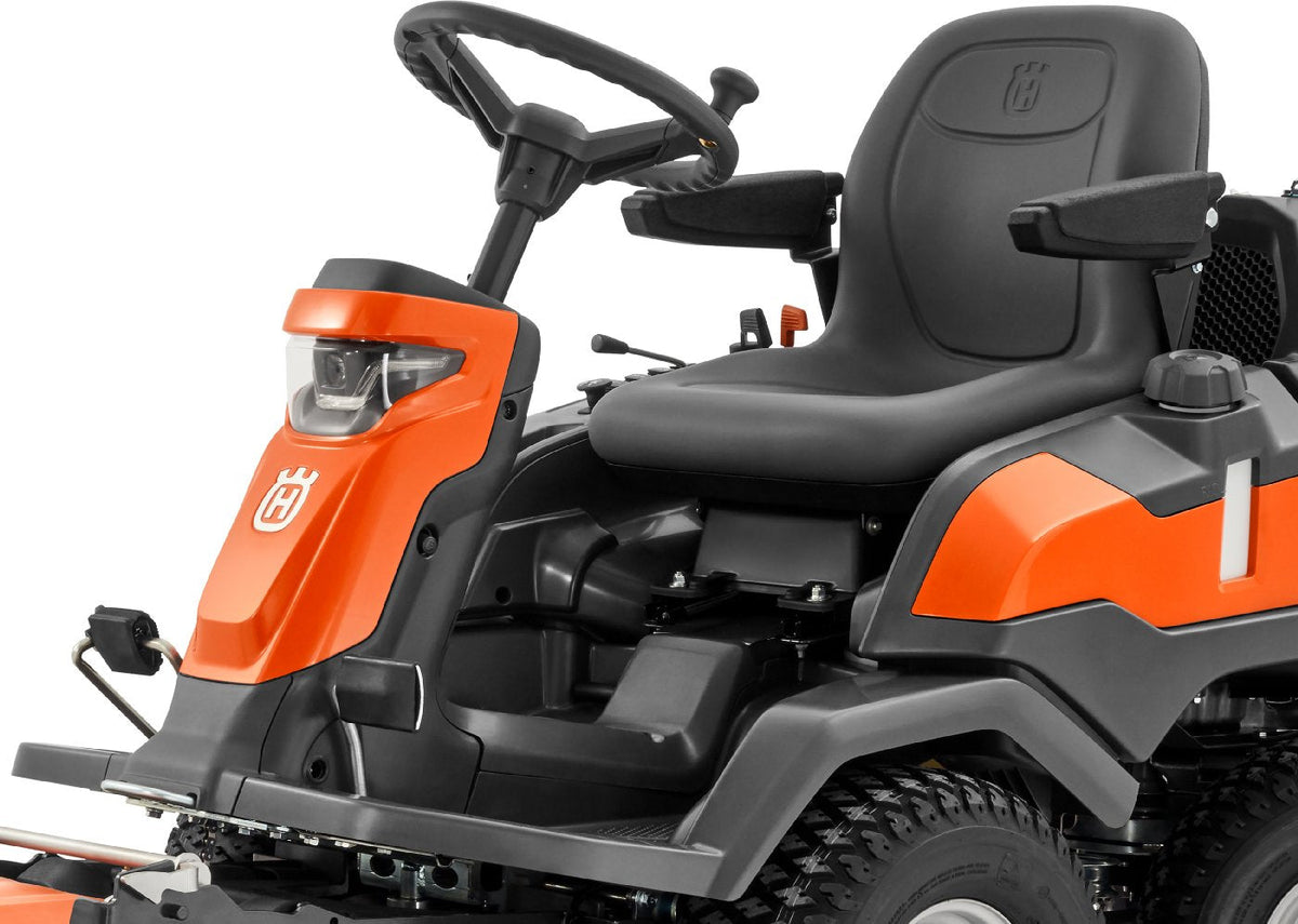 Husqvarna R 418TsX AWD professionele frontmaaier – basismachine zonder maaidek – afbeelding 6