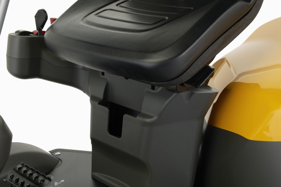 Stiga Park 500 WX 4WD frontmaaier – basismachine zonder maaidek – afbeelding 7