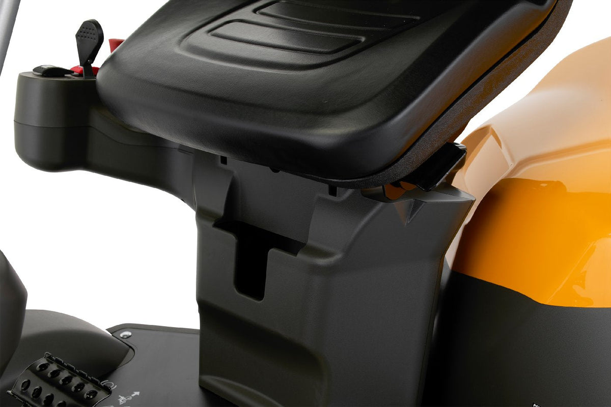 Stiga Park 500 WX 4WD frontmaaier met Combi Pro 110 Q Plus en winterpakket – afbeelding 8